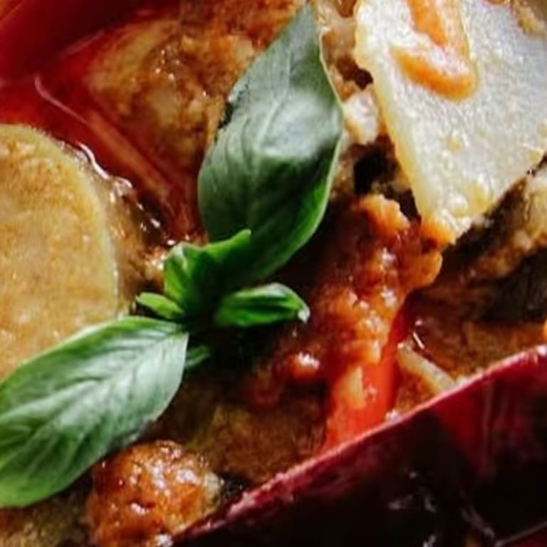 Spice Up Your Meal with Red Curry Delights